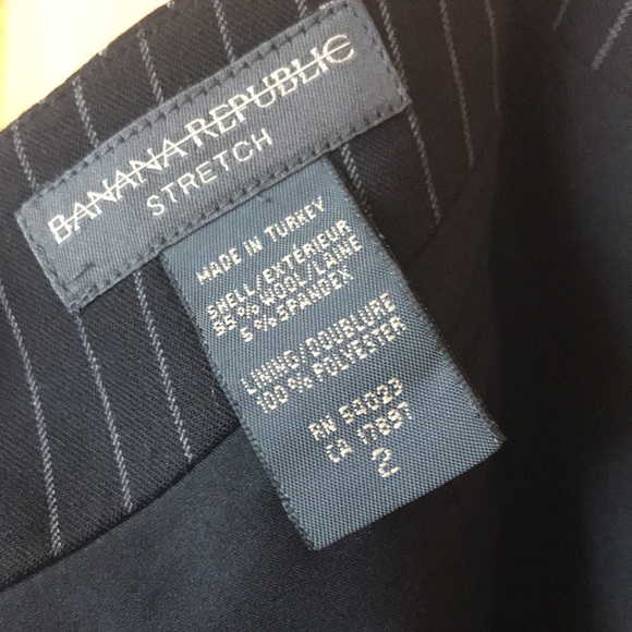 pinstripe skirt, vintage Banana Republic Factory - Picture 6 of 8